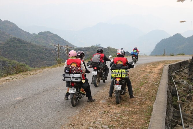 Hight Quality Small Group Easy Rider4 Day 3 Night + Private Room - Why riding behind an Easy Rider makes sense