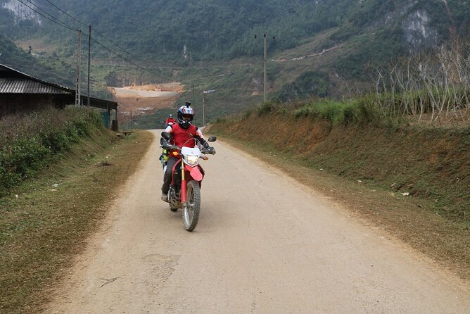 Hight Quality Small Group Easy Rider4 Day 3 Night + Private Room - Day three: Ma Pi Leng Pass, Meo Vac, and Du Gia