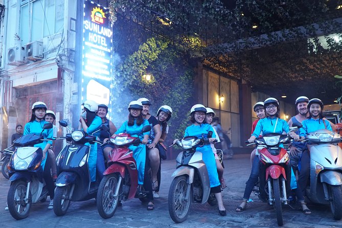 Ho Chi Minh Night Tour by Motorbikes with Female Rider | KissTour - Safety, comfort, and what to wear