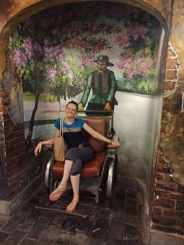 Hoa Lo Prison and Little Paris in Hanoi - What Van, Lisa, Julia, and Nam add