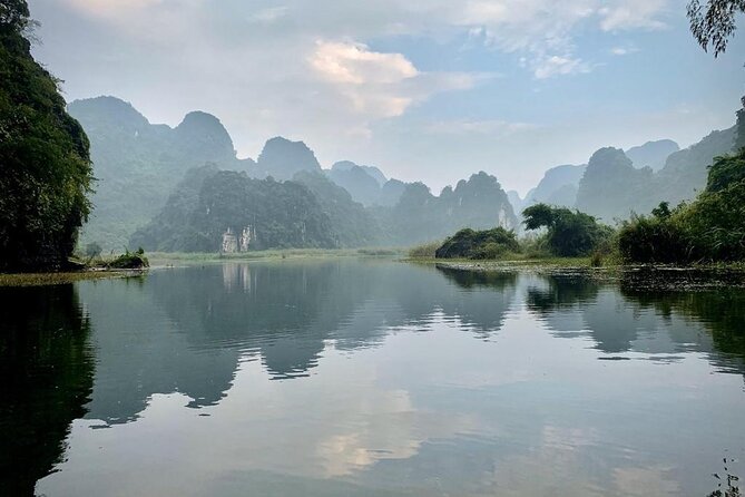 Hoa Lu - Tam Coc - Mua Cave Full Day - LIMOUSINE - What the $30 price really covers