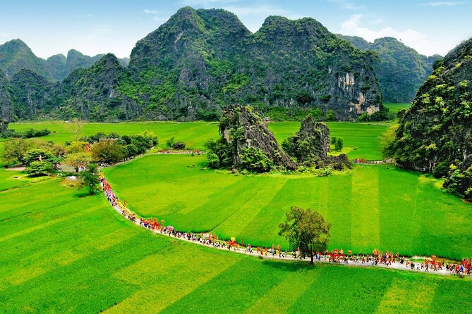 Hoa Lu - Tam Coc - Ninh Binh Day Tour: Biking, Visit Local Family - The long ride home and what the timing really means