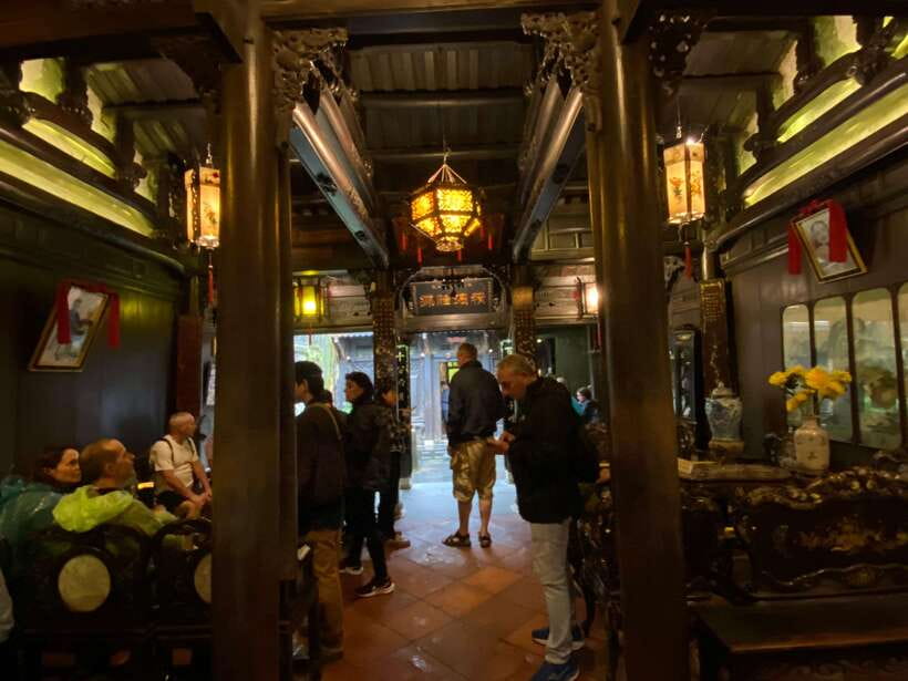 Hoi An Ancient Town - Walking Tour with Local Guide - Who should book this Hoi An walk