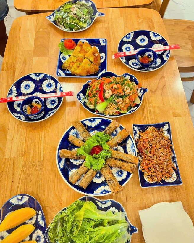 Hoi An: Basket Boat Ride, Cooking Class by Hangcoconut - Who should book this experience