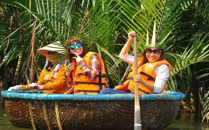 Hoi An: Basket Boat Ride in the BẢY MẪU Coconut Forest - Choosing Between Morning Calm and Afternoon Light
