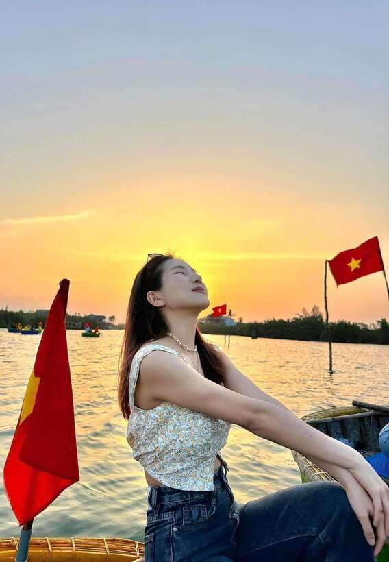 Hoi An: Coconut Basket Boat Ride by Hangcoconut - A traditional thung chai in Cam Thanh