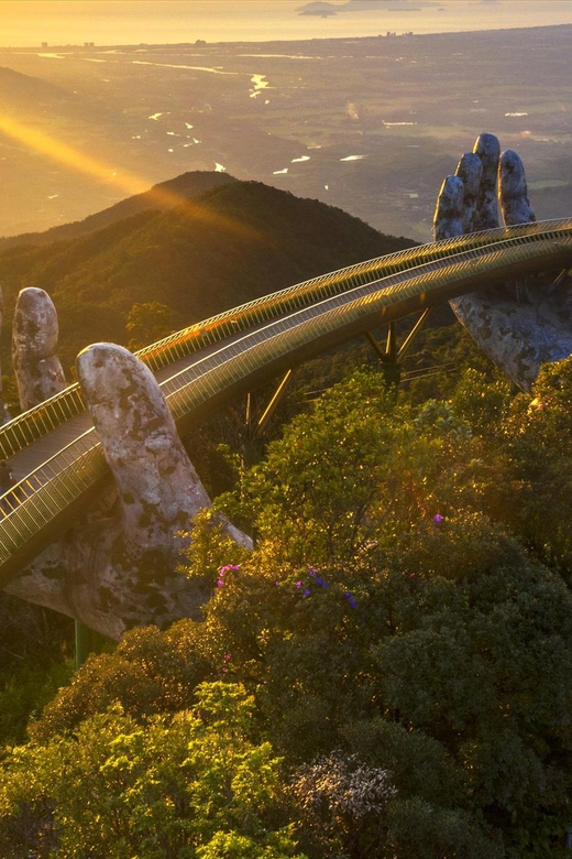Hoi An/Da Nang : Golden Bridge , Marble Mt & Lady Buddha - Reaching the Golden Bridge at Ba Na Hills