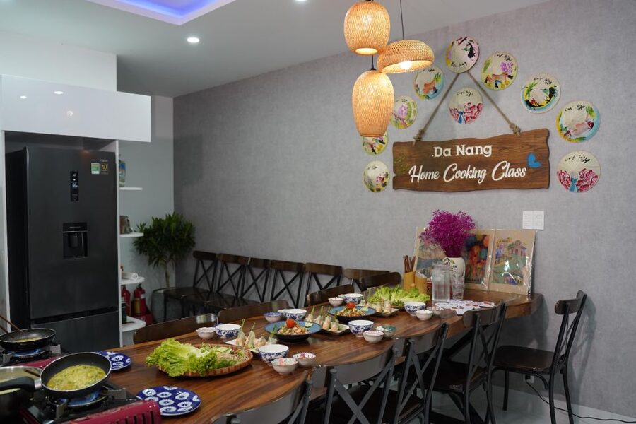 Hoi An/Da Nang: Vietnamese Cooking Class with Transportation - Generous portions and a meal you prepare yourself