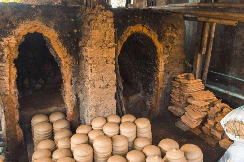 Hoi An: Experience Pottery Making With Local Craftsmen - Meeting the pottery-making family