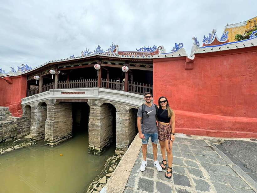 Hoi An: Half-Day Heritage Walking Tour - Traditional performance in the middle of the walk