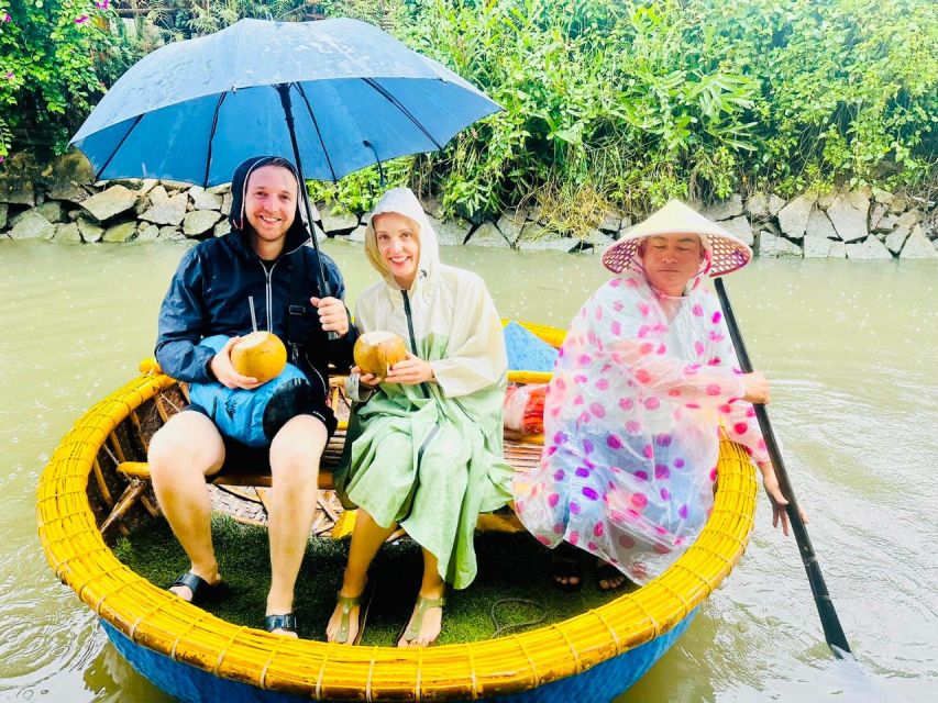 Hoi An: Hoi An Basket Boat Ride in Water Coconut Forest - Through the coconut palms and narrow channels