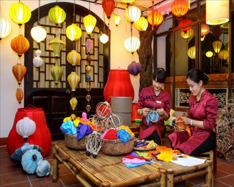 Hoi An: Local Foldable Lantern-Making Class with Locals - Building the frame with local instruction