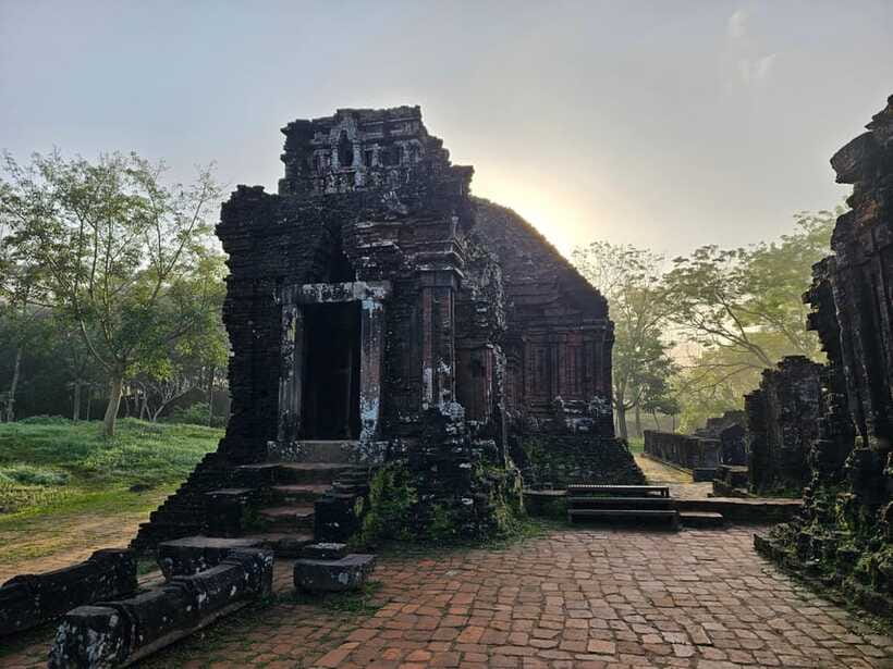 Hoi An: My Son Sanctuary Private Tour with Local Guide - Booking details that affect the value