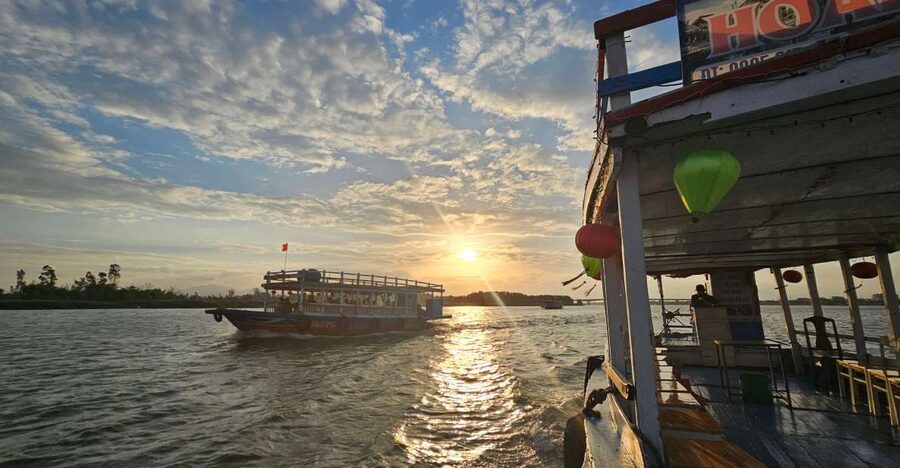 Hoi An: My Son Sanctuary & Sunset River Cruise BBQ or Banhmi - Key points at a glance