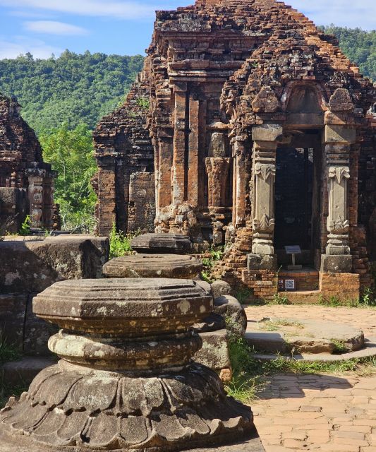 Hoi An: My Son Sanctuary & Sunset River Cruise BBQ or Banhmi - Choosing the BBQ or banh mi option