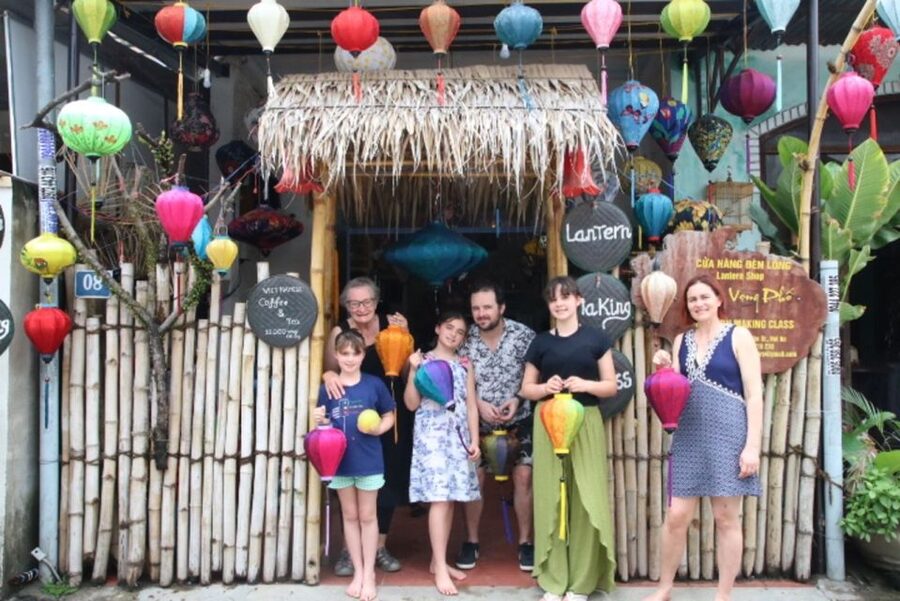 Hoi An: Vietnamese Foldable Lantern Making Class - What the price includes