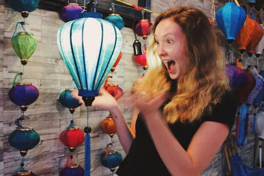 Hoi An: Vietnamese Foldable Lantern Making Class - Choosing silk, color, and shape
