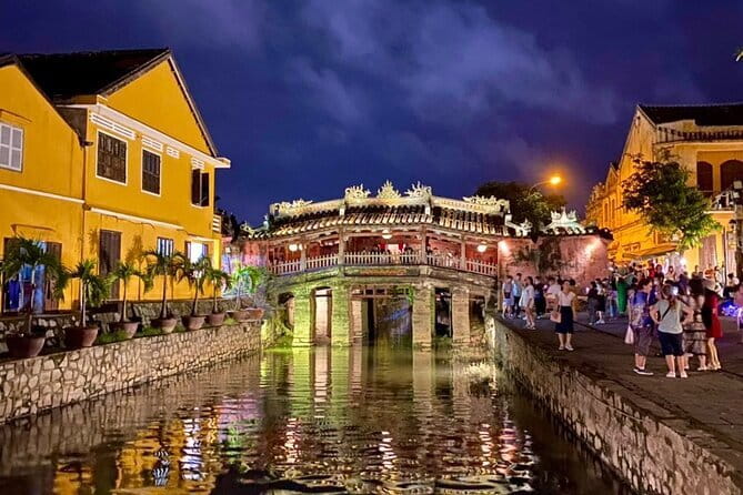 Hoi An Walking Tour, Sampan Boat Trip , Foodie Tour by Night - What $69 includes