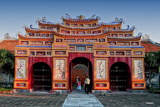 Hue City Day Tour with Dragon Boat from Hue or Danang, Hoi An - Choosing the right royal tomb