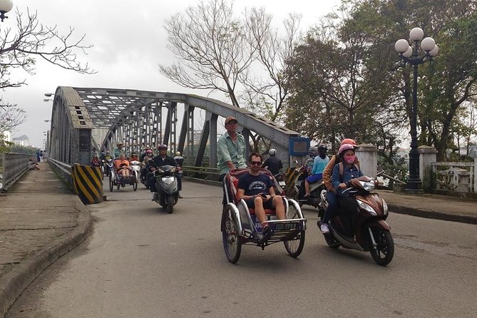 Hue Flavor Street Food Tour - A four-hour route through Hue