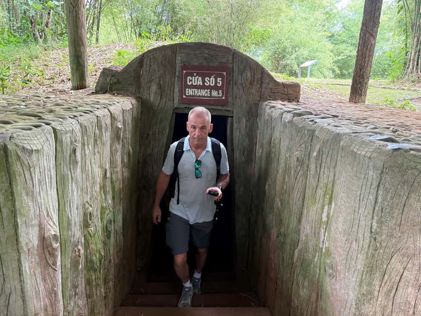 Hue: Half-Day DMZ Tour to Vinh Moc Tunnels by Private Car - Guides and the Vietnamese point of view