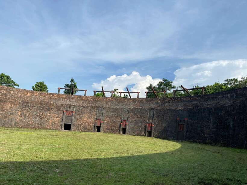 Hue Imperial City & Abandoned Water Park Tour by E-Scooter - Starting at Hue’s Imperial City