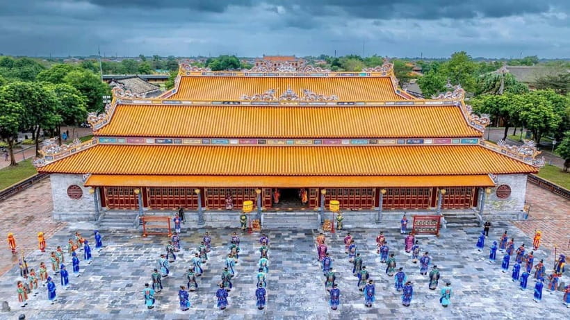 Hue Imperial City and Forbidden City Walking Private Tour - From the Nine Holy Cannons to the Flag Tower