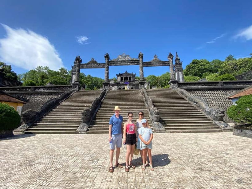 Hue Private Tour with Local Guide – Customize Your Itinerary - Entering the Imperial City and Forbidden City