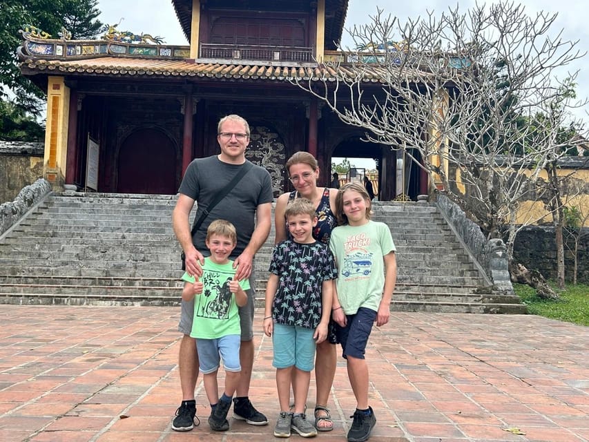 Hue: Royal Tombs & Pagoda Private Tour By Dragon Boat & Car - Khai Dinh Tomb, small scale and lavish detail