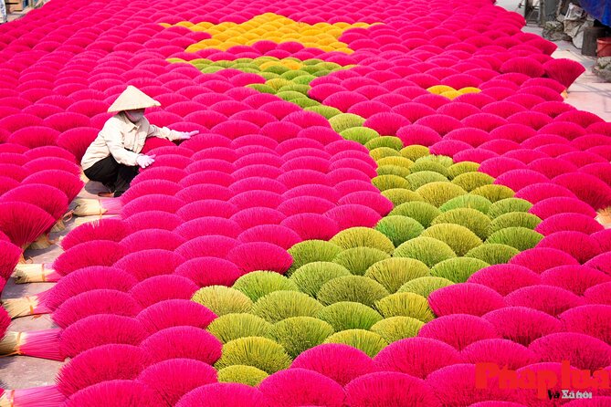 Incense Village Private Tour from Hanoi to Ninh Binh Old Capital - Quang Phu Cau and its red incense fields