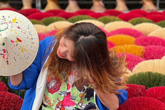 Incense Village Quang Phu Cau, Hat, Lacquer Hanoi Artisan Tour - Photos, souvenirs, and the hands-on side