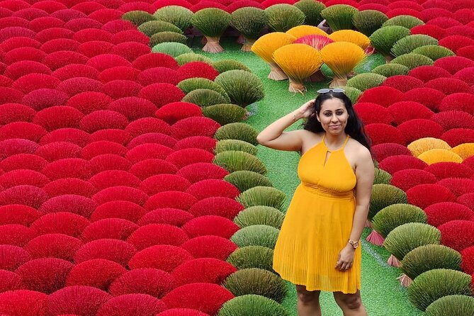 Instagram Incense Quang Phu Cau Village Tour with Train Street - The working details you will see in the village