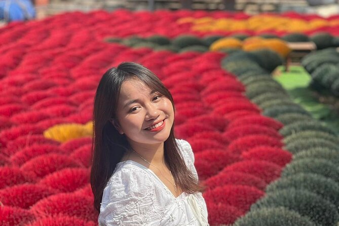 Instagram Incense Quang Phu Cau Village Tour with Train Street - The driver issue deserves attention