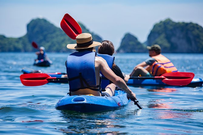 Kayaking at Lan Ha Bay - Paddling through lagoons, caves, and archways
