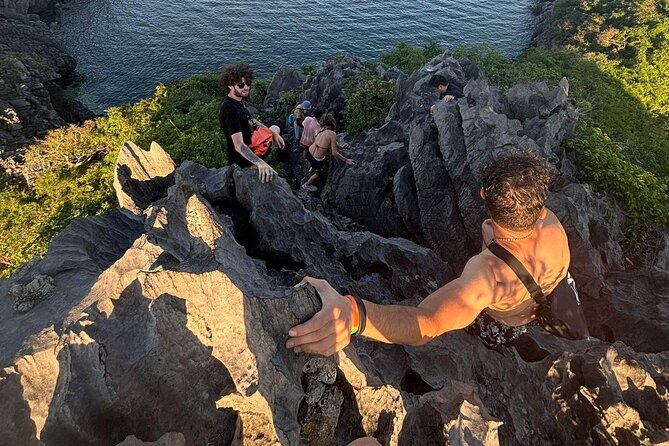 Lan Ha Bay 2 Days 1 Night Adventure - Key things to know before you book