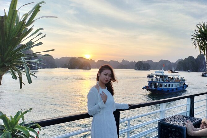 Lan Ha Bay day tour from Cat Ba, Hanoi - Serenity Boutique Cruise - Seafood lunch on the Serenity Premium Cruise