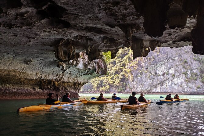 Lan Ha Bay day tour from Cat Ba, Hanoi - Serenity Boutique Cruise - The early road from Hanoi to Cat Ba