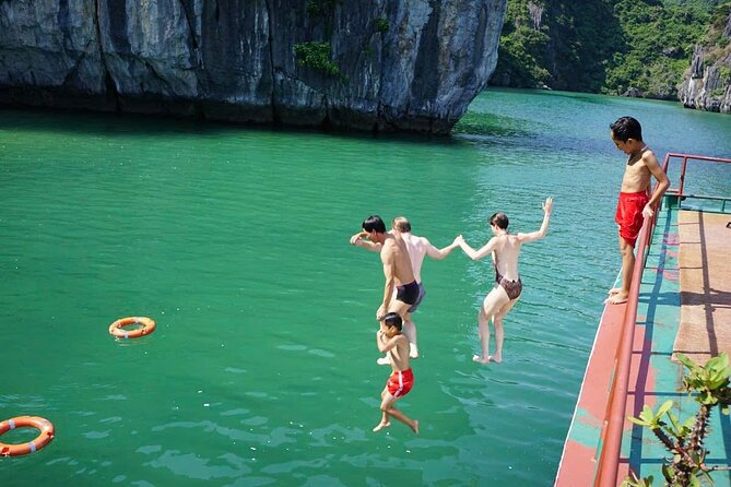 Lan Ha Bay Full Day Boat Tour from Hanoi/ Cat Ba - Why Lan Ha Bay makes a good Ha Long alternative