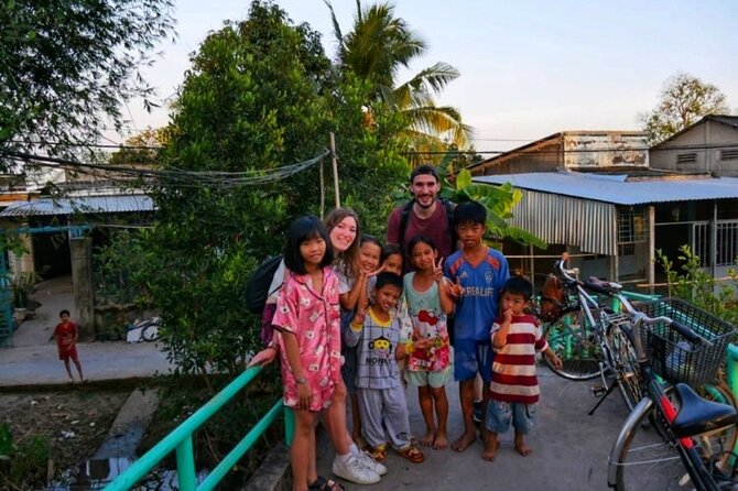 Largest Floating Market, Wild Small Canal System & Organic cocoa - Meeting point, hotel pickup, and timing