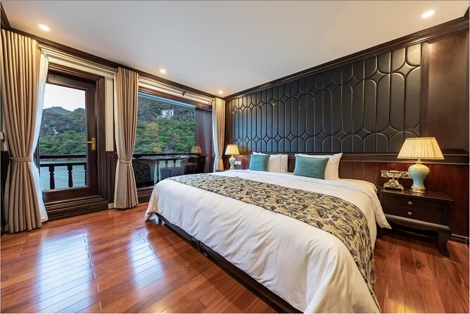 LIKE A BOSS-Luxury options-2d/1n All inclusive in Halong Bay - Titop Island for swimming and a high view