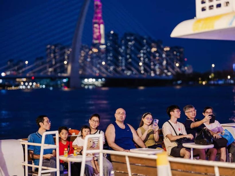 Lively Saigon River Sightseeing Cruise + Guided Walking Tour - Choosing between the upper deck, lower deck, and boutique seats