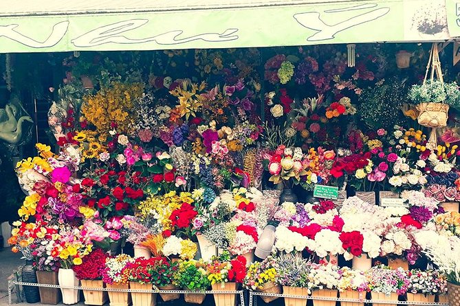 Morning Saigon Unseen+Street Food Tour with Ao Dai Riders Option - Ho Thi Ky Flower Market before the heat builds