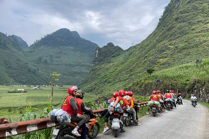 Motorbike 1 Day Off The Beaten Track, Hidden Villages, rice field - Ta Phin Village and an afternoon with Red Dao culture