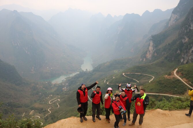 Motorcycle Dirt Bike 2 Days Off The Beaten Track + Privater Room - Meo Vac, Mau Due Valley, and the return to Ha Giang