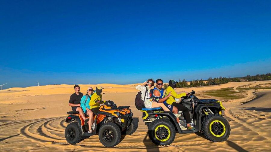 Mui Ne: Sand Dunes Jeep Tour with Friendly English Guide - The jeep ride, guide, and group setup