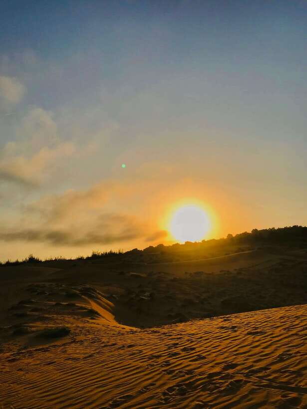 Mui Ne: Sunrise or Sunset Jeep Tour & Quad Bike With Driver - Red Sand Dunes, sliding boards, and photo time