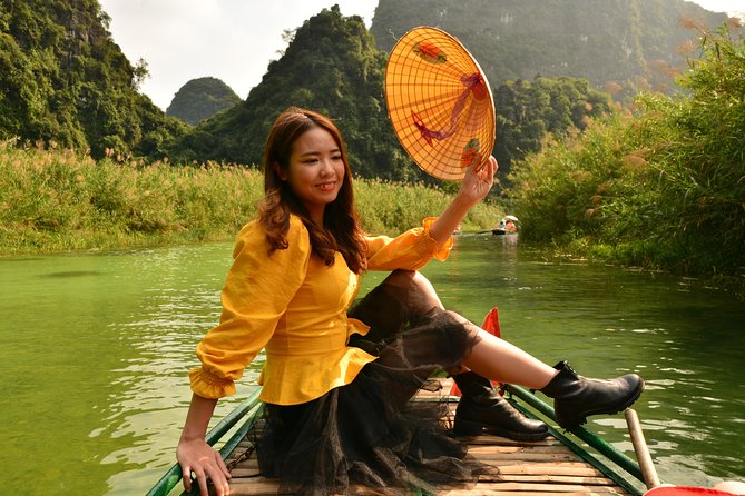 Ninh Binh Daily Tour: Hoa Lu - Am Tien Cave- Trang An boat ride - Why this Ninh Binh day trip works from Hanoi