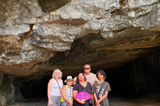 Ninh Binh Day Tour from Hanoi: Hoa Lu Trang An and Mua Caves - Leaving Hanoi between 7 and 8 in the morning