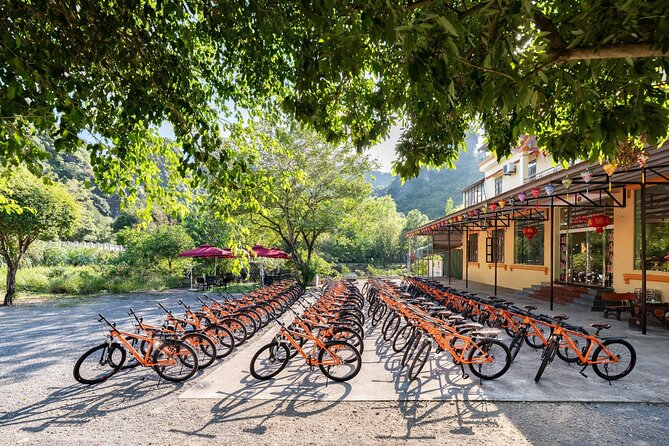 Ninh Binh Day Trip: Bai Dinh-Trang An-Mua Cave, Buffet, Boat, Bus - The return to Hanoi and what the schedule means