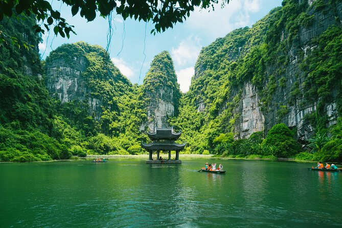 Ninh Binh Day Trip: Hoa Lu-Trang An/Tam Coc-Mua Cave-Cycling-Boat - What to bring and what to watch